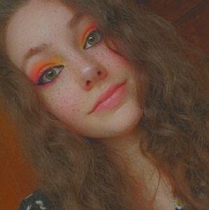 Meet your Posher, Mckenzie